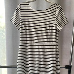 Dress, horizontally striped, banana